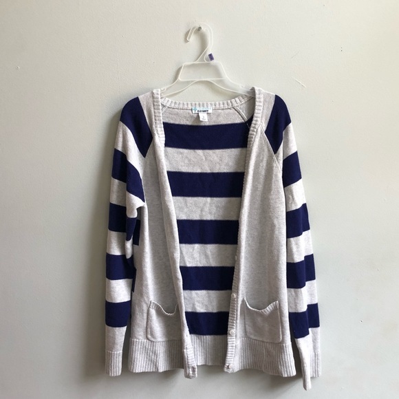 Old Navy Cardigan! - Picture 3 of 4